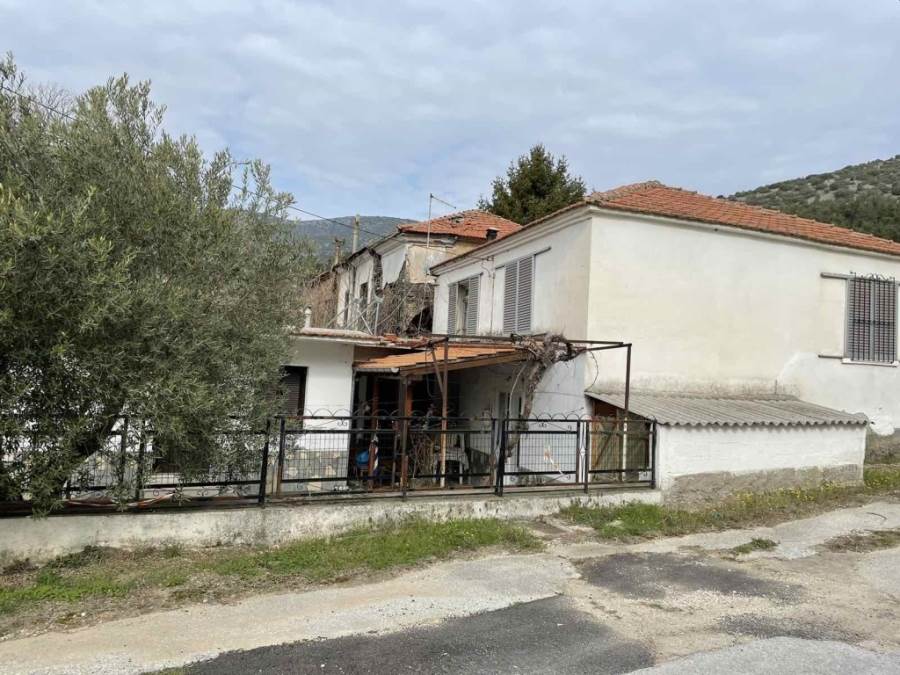 (Продава се) Къща  Самостоятелна къща || Kavala/Filippoi - 155 кв.м., 2 Спални, 50.000€ 