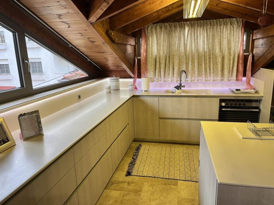 (Продава се) Къща  Апартамент на етаж || Kavala/Kavala - 130 кв.м., 2 Спални, 260.000€ 