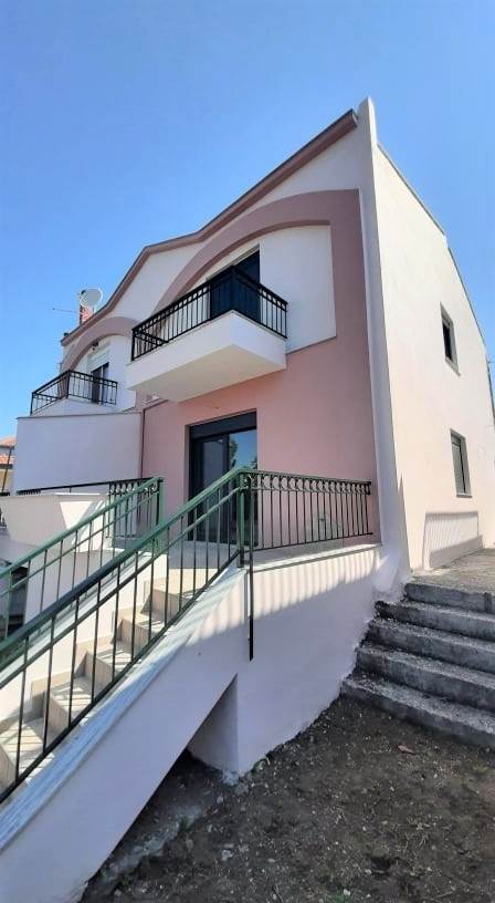 (Продава се) Къща  Мезонет || Kavala/Eleftheroupoli - 115 кв.м., 3 Спални, 105.000€ 
