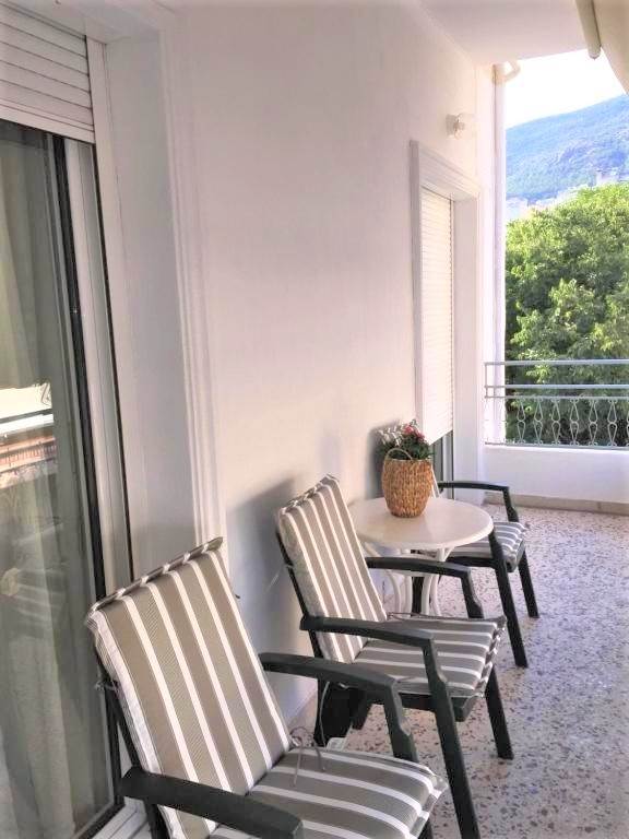 (Προς Ενοικίαση) Κατοικία Διαμέρισμα || Ν. Καβάλας/Καβάλα - 100 τ.μ, 2 Υ/Δ, 400€ 
