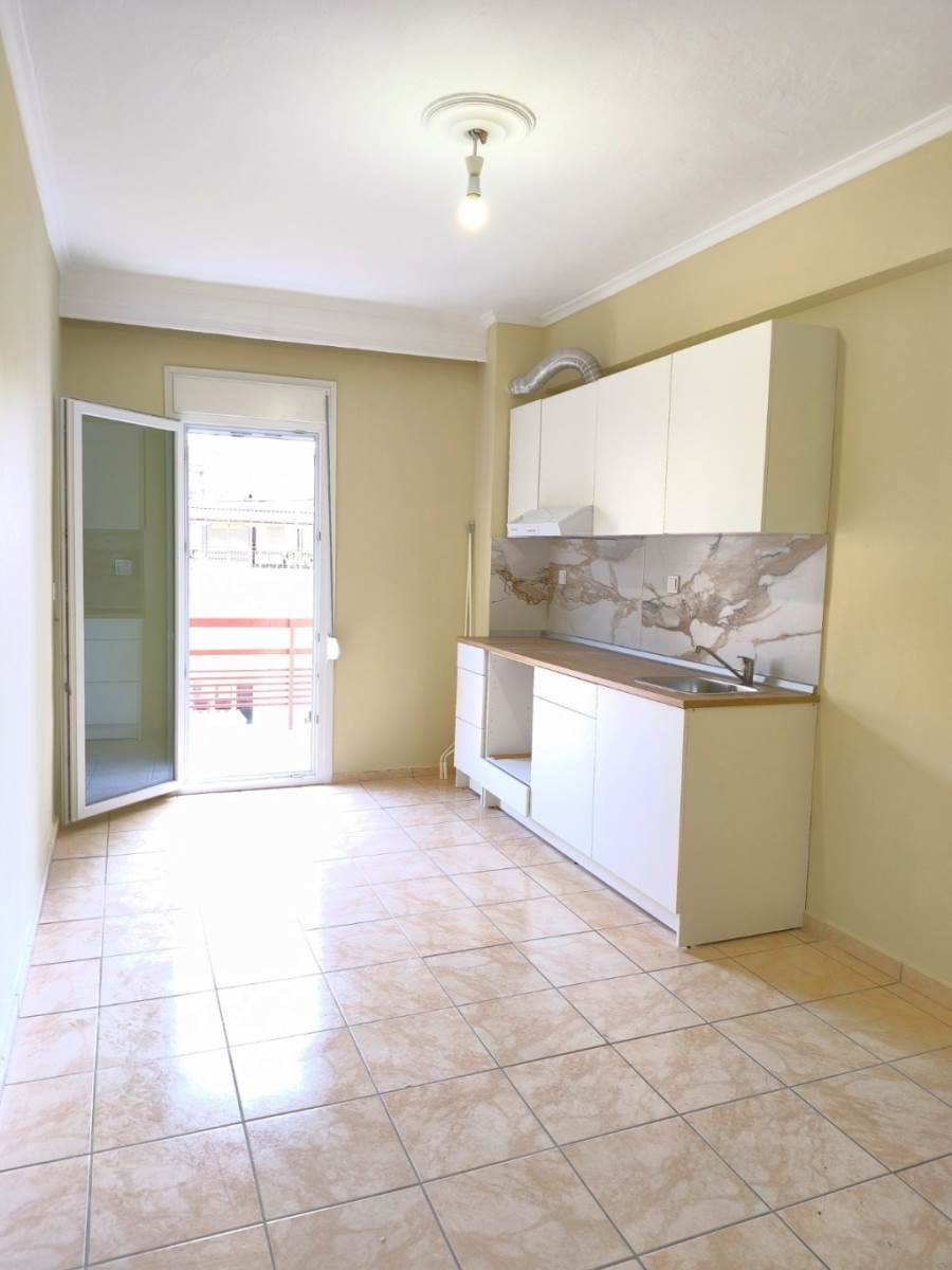 (Дава се под Наем) Къща  Апартамент || Kavala/Kavala - 95 кв.м., 2 Спални, 550€ 