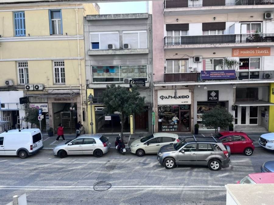 (Προς Πώληση) Επαγγελματικός Χώρος Επαγγελματικός Χώρος || Ν. Καβάλας/Καβάλα - 190 τ.μ, 300.000€ 