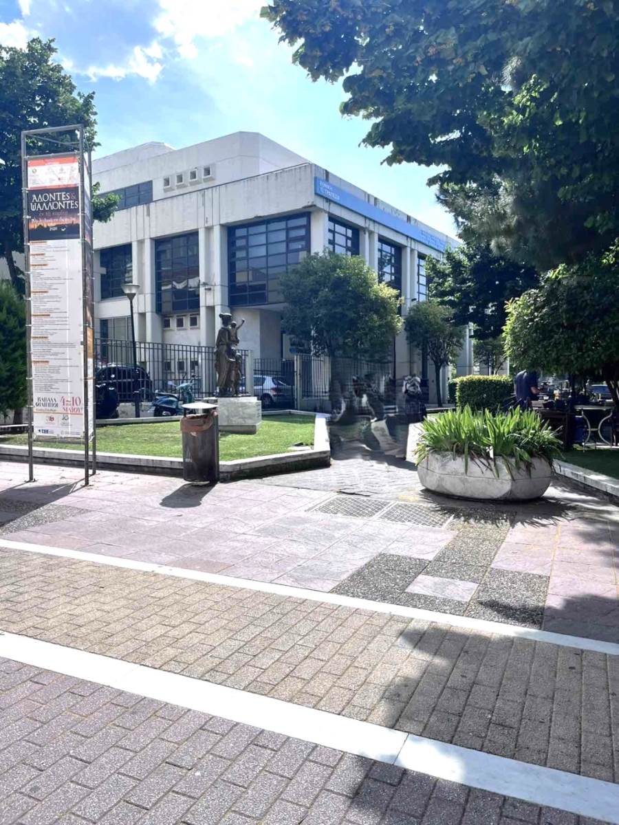 (For Sale) Commercial Office || Kavala/Kavala - 241 Sq.m, 630.000€ 