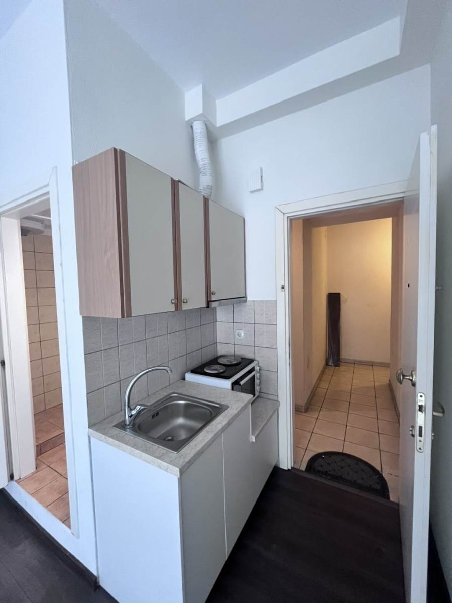 (For Rent) Residential  Small Studio || Kavala/Kavala - 25 Sq.m, 1 Bedrooms, 350€ 