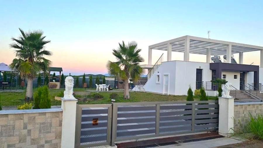 (Προς Πώληση) Κατοικία Συγκρότημα κατοικιών || Ν. Καβάλας/Ελευθερές - 240 τ.μ, 4 Υ/Δ, 950.000€ 