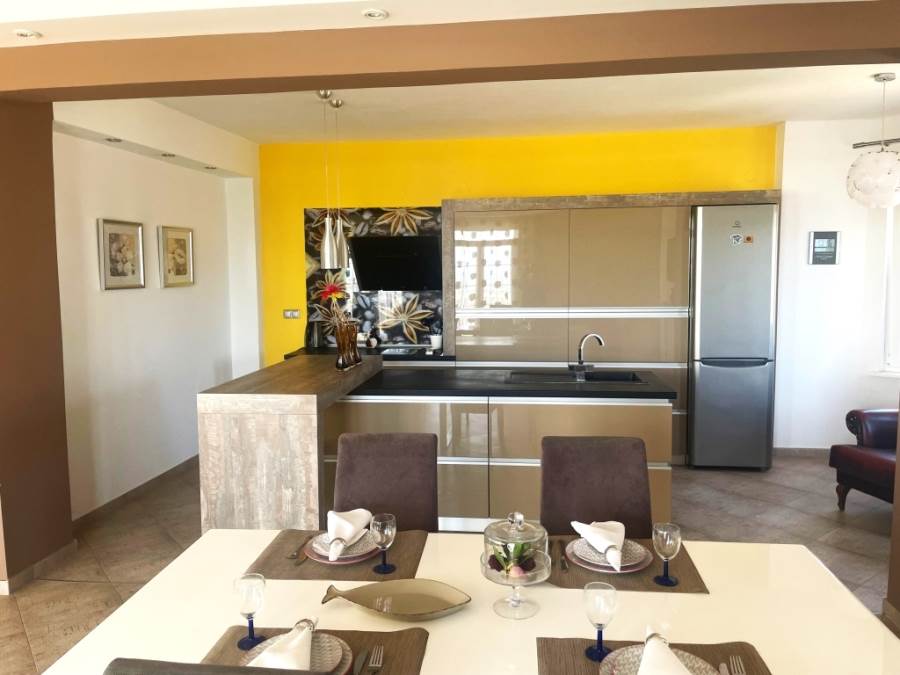 (For Sale) Residential Detached house || Kavala/Eleftheres - 460 Sq.m, 6 Bedrooms, 840.000€ 